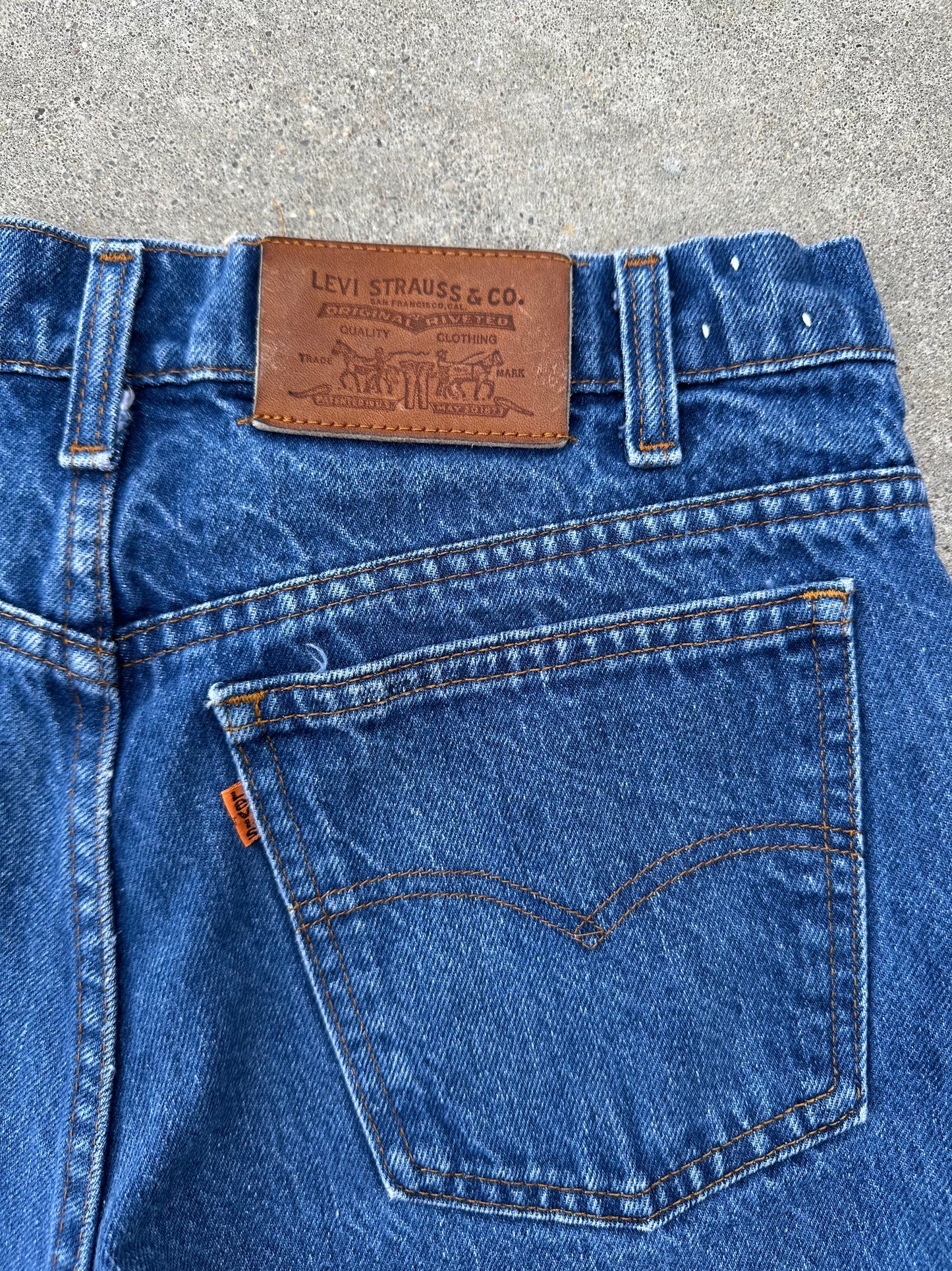 80’s Levi’s 517 Orange Tab Leather Back Patch USA Crop Jeans (Men’s 30x28.5 / Women’s 28)