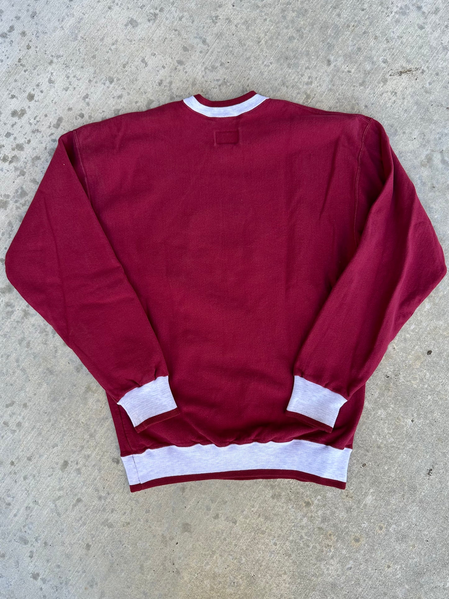 90’s Colorado Avalanche Embroidered Crewneck Sweatshirt (Unisex L))