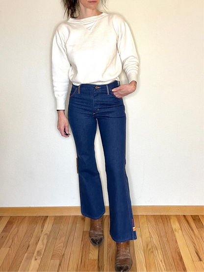 MCA Vibtage Revival: 70’s Wrangler Indigo Hand Embroidered Boot Flare Jeans (Modern 27/28)