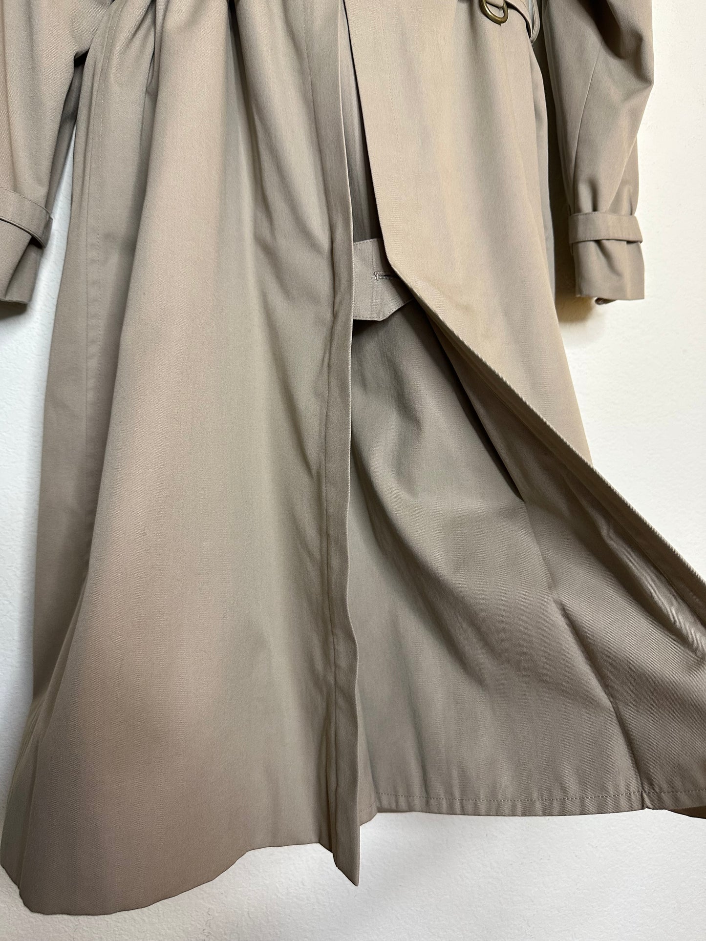 80’s Burberry Nova Check Lined Trench Coat w/ Zip-Out Liner (Men’s 42)