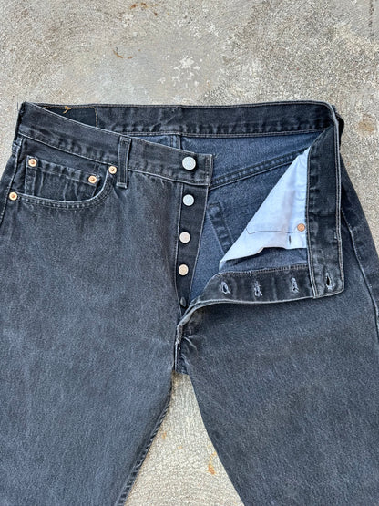 90’s Levi’s 501 Black Denim USA Jeans (Men’s 32x33/Women’s 30)