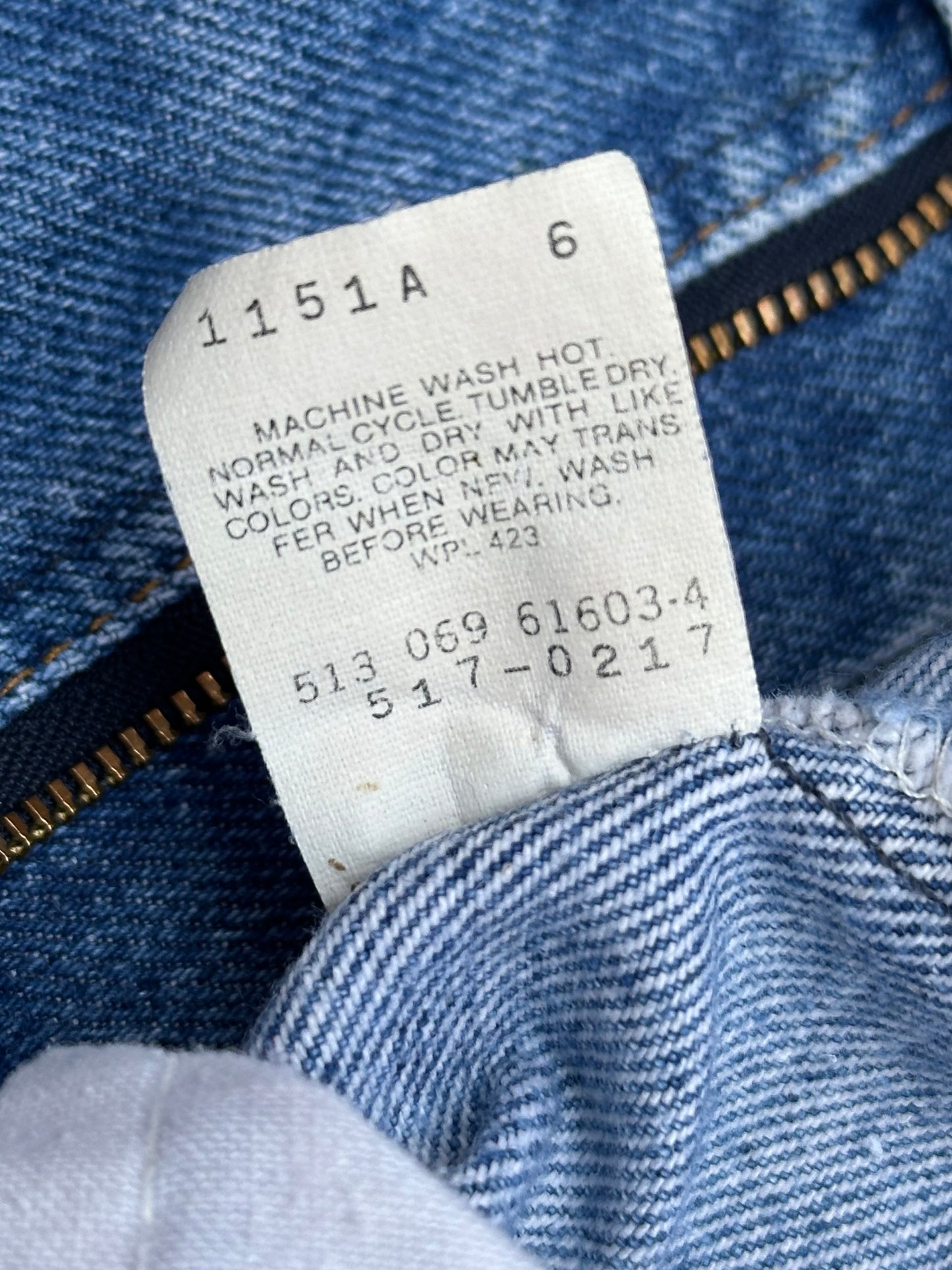 80’s Levi’s 517 Orange Tab Bootcut Denim Jeans USA (Men’s 32x33 / Women’s 30)