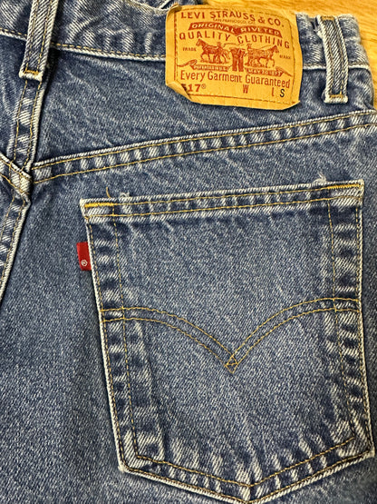 90’s Levi’s 517 Red Tab Boot Cut USA Jeans (32x29 / Modern 8/10)