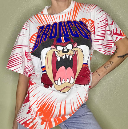 RARE 90’s Denver Broncos Tasmanian Devil All Over Print Tee USA (Unisex XL)