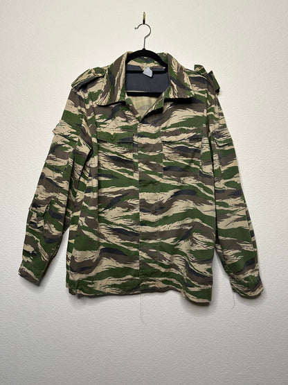 Vintage Military Tiger Stripe Camo (XL)