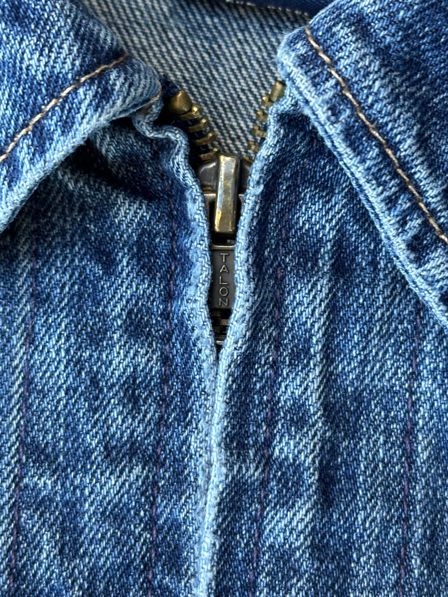 90’s Polo Ralph Lauren Shorthorn Distressed Denim Crop Trucker Jacket (Women’s S)