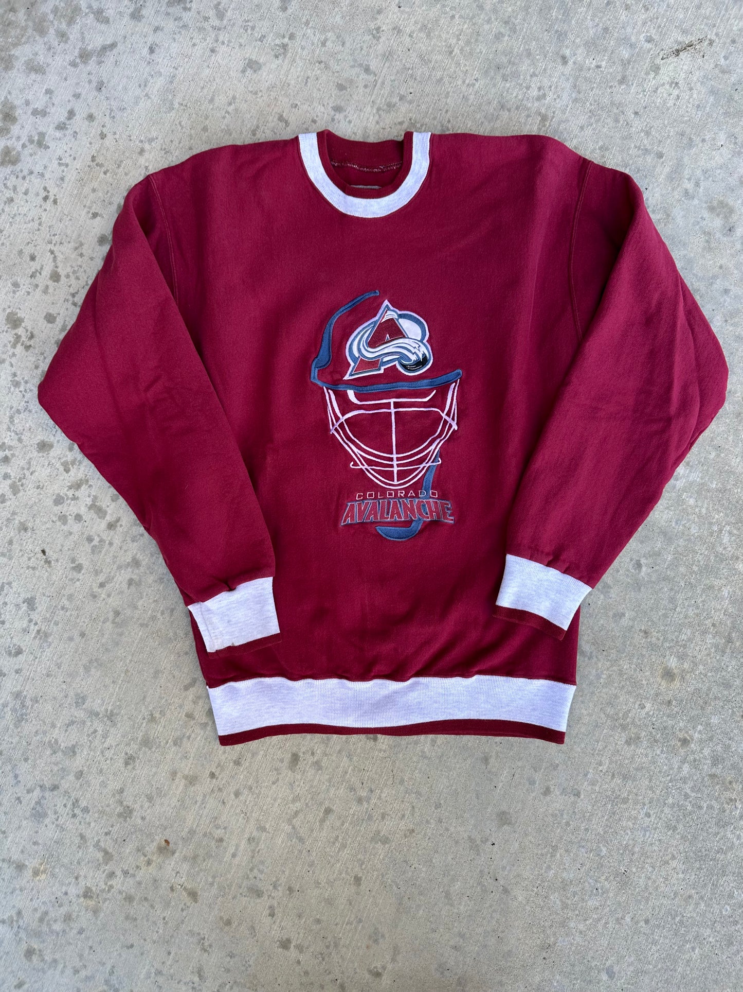90’s Colorado Avalanche Embroidered Crewneck Sweatshirt (Unisex L))