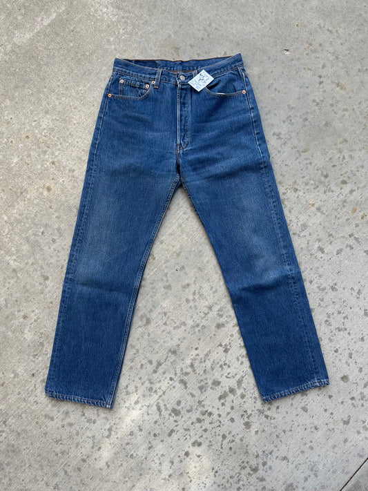 80’s Levi’s 501xx STF Raw Denim Jeans USA (Men’s 31x30 / Women’s 29)