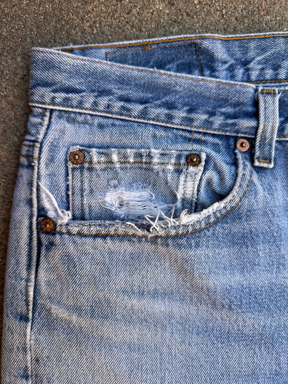 90’s Levi’s 501xx STF Sun Faded Light Denim Jeans USA (35x29/ Women’s 33)
