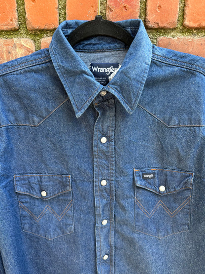80’s Wrangler Western Denim Pearl Snap Shirt (Men’s L/XL)