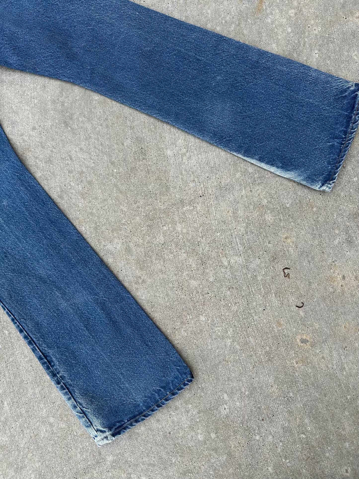 70’s Levi’s 517 Boot Cut #8 USA Jeans w/ Half Leg Fades (Men’s 28x33 / Women’s 26)