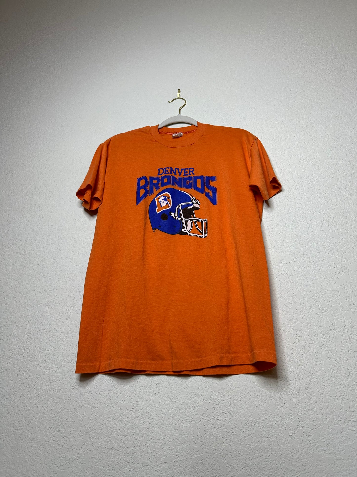 70’s Denver Broncos Single Stitch Tee (Unisex M)