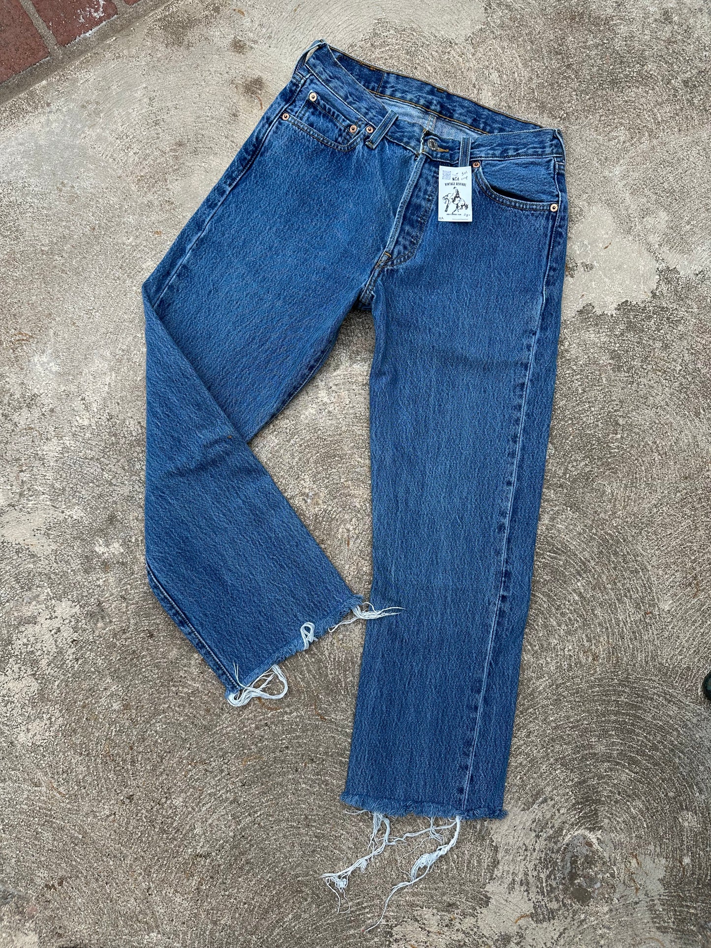 Y2K Levi’s 501 Denim Jeans USA (Men’s 28x27 / Women’s 26)