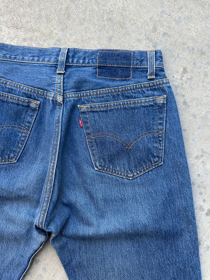 80’s Levi’s 501xx STF Raw Denim Jeans USA (Men’s 31x30 / Women’s 29)