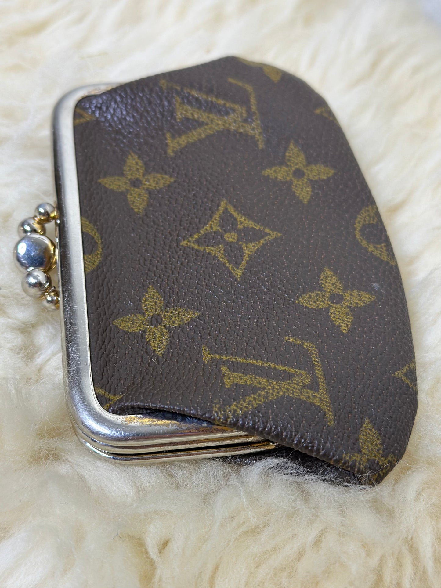 Rare 70’s Louis Vuitton Monogram Double Kiss Lock Coin Purse