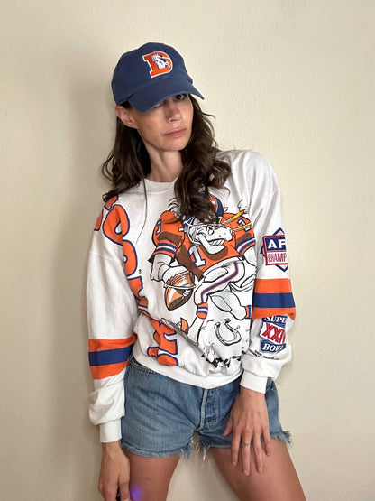 RARE 80’s Jack Davis Denver Broncos Cartoon Art Sweatshirt USA (Unisex S)