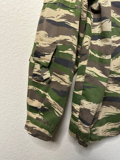 Vintage Military Tiger Stripe Camo (XL)