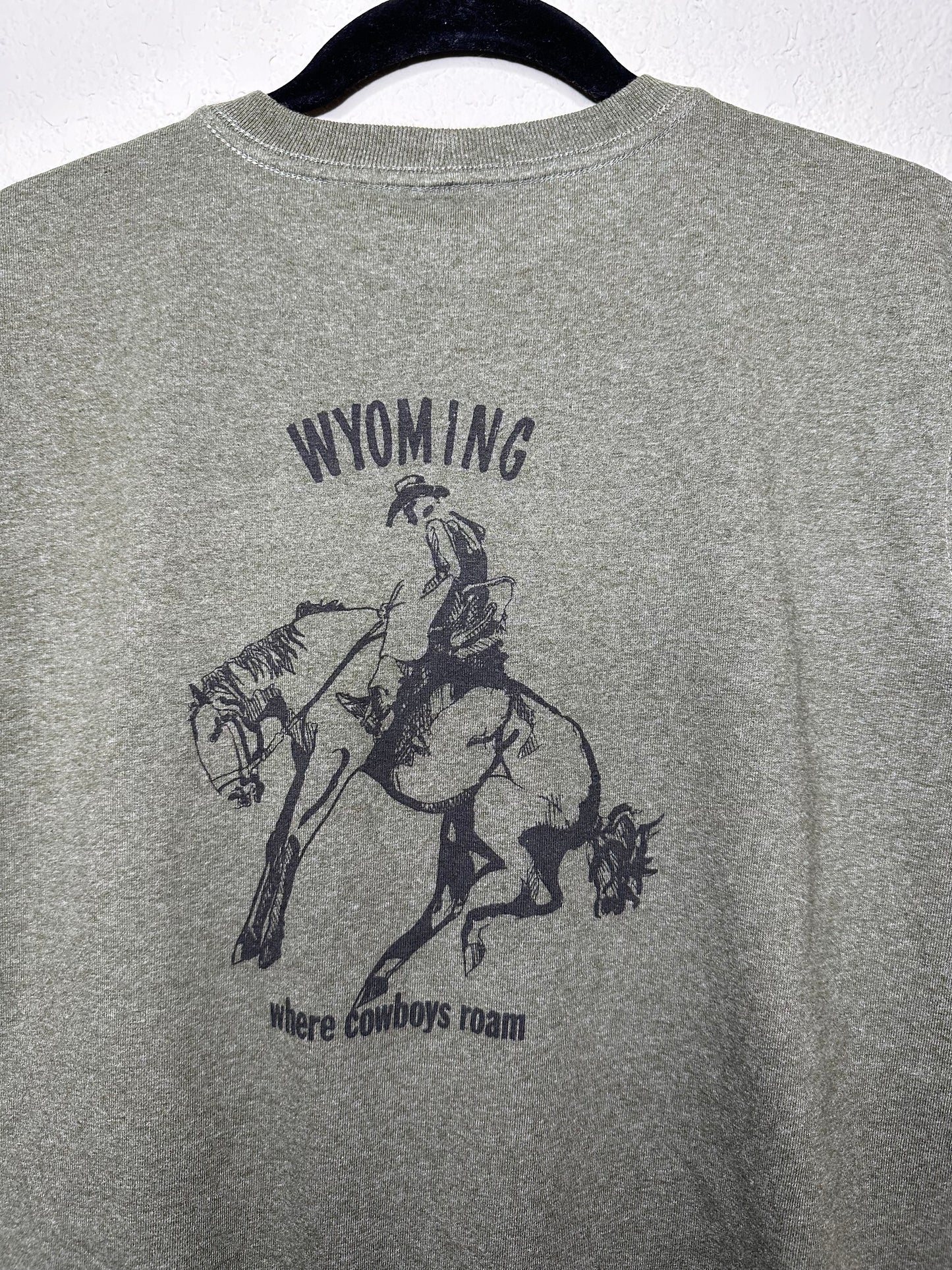 MCA VINTAGE REVIVAL: Custom Cowboy Embroidered Pocket Tee (Women’s M)