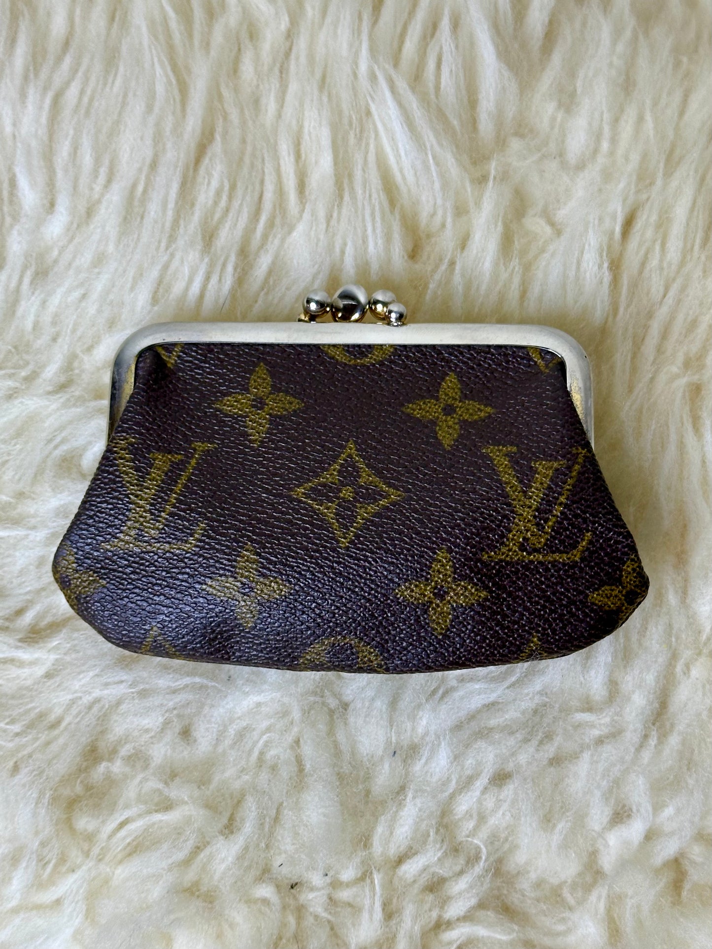 Rare 70’s Louis Vuitton Monogram Double Kiss Lock Coin Purse