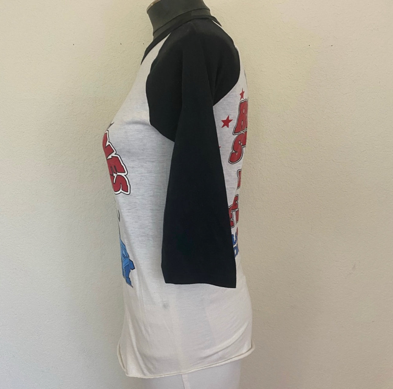 80’s Rolling Stones Heart Tour Single Stitch Raglan Tee (Unisex S)