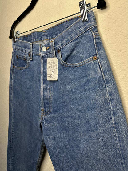 80’s Levi’s 501 USA Jeans (Men’s 29x31 / Women’s 27/28) USA