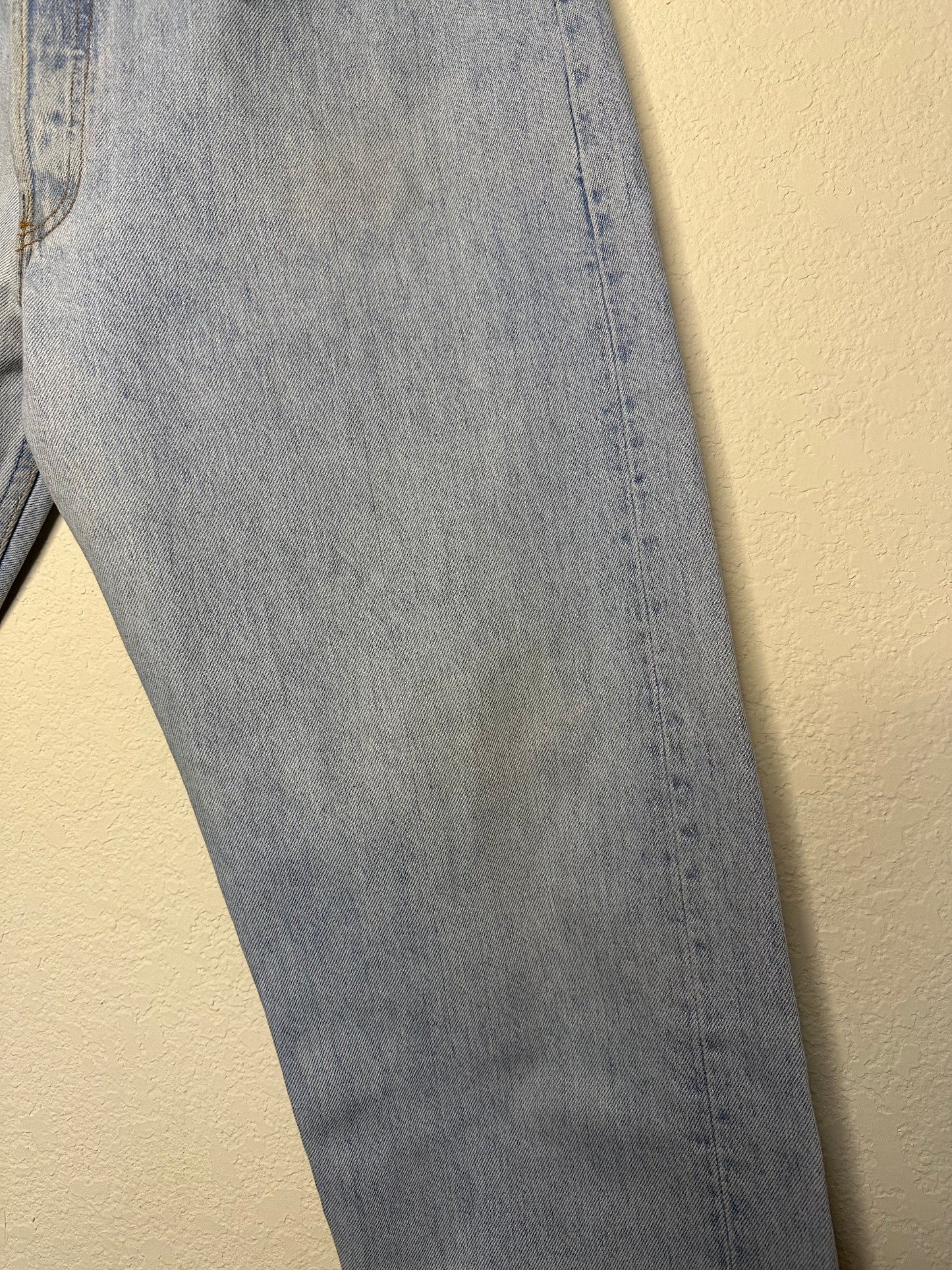 90’s Levi’s 501 USA Jeans (36x31)