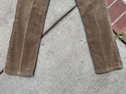 80’s Levi’s 519 “Californian” Corduroy White Tab Pants (Men’s 32/ Women’s 30)