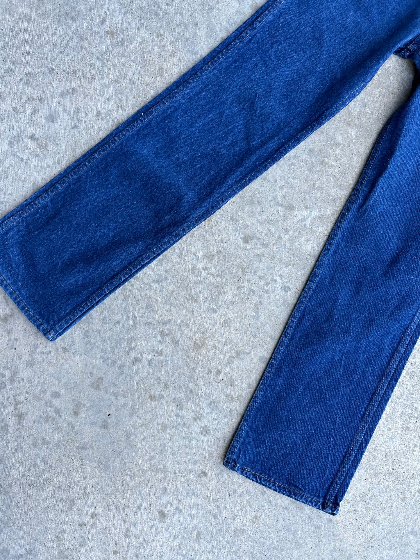 80’s Roebuck’s STF Stovepipe Indigo Denim Jeans (Men’s 27x32 / Women’s 26)