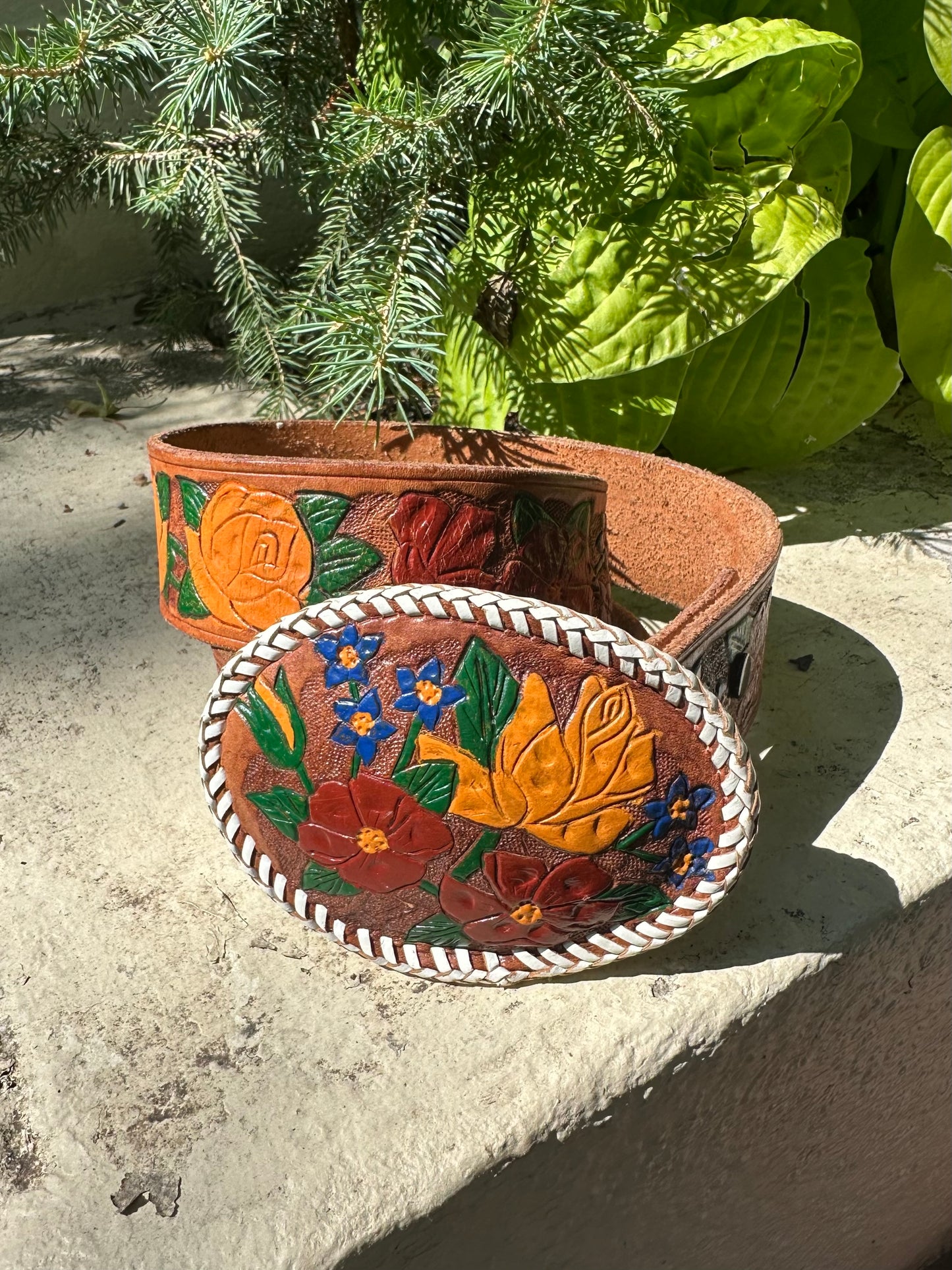 Vintage Tooled Leather Had Painted Western Belt & Buckle