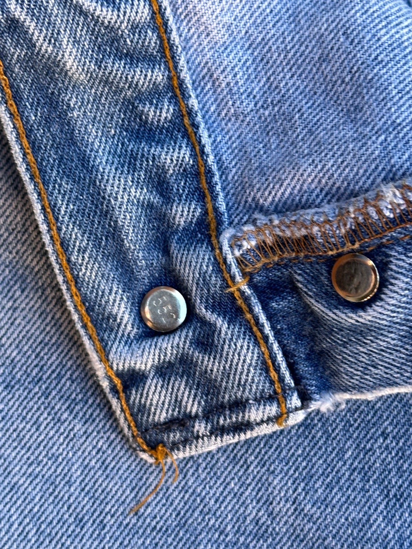 90’s Levi’s 501xx STF Sun Faded Light Denim Jeans USA (35x29/ Women’s 33)