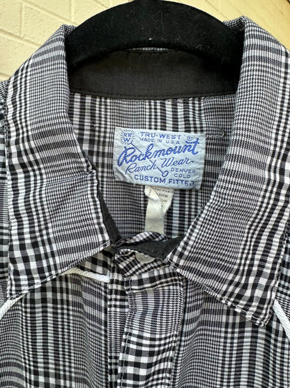 70’s Rockmount Ranchwear “Mountain Shadows” Pearl Snap Shirt (Unisex M/L)