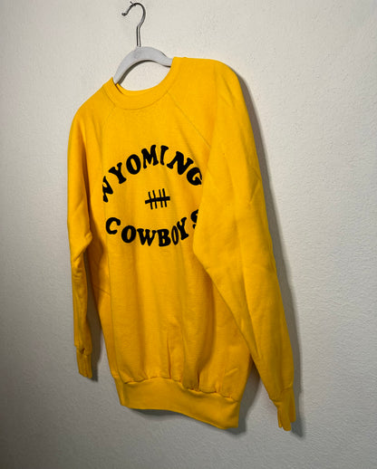 80’s One-of-a-Kind Wyoming Cowboys Raglan Sweatshirt (Unisex M/L)