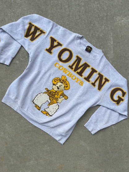Rare 80’s Wyoming Cowboys Spell-Out Pistol Pete Sweatshirt (Unisex L)
