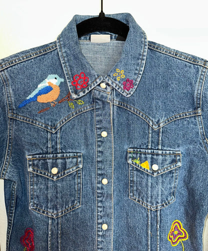 MCA VINTAGE REVIVAL: Vintage Hand Embroidered Denim Western Shirt (Women’s XS/S)