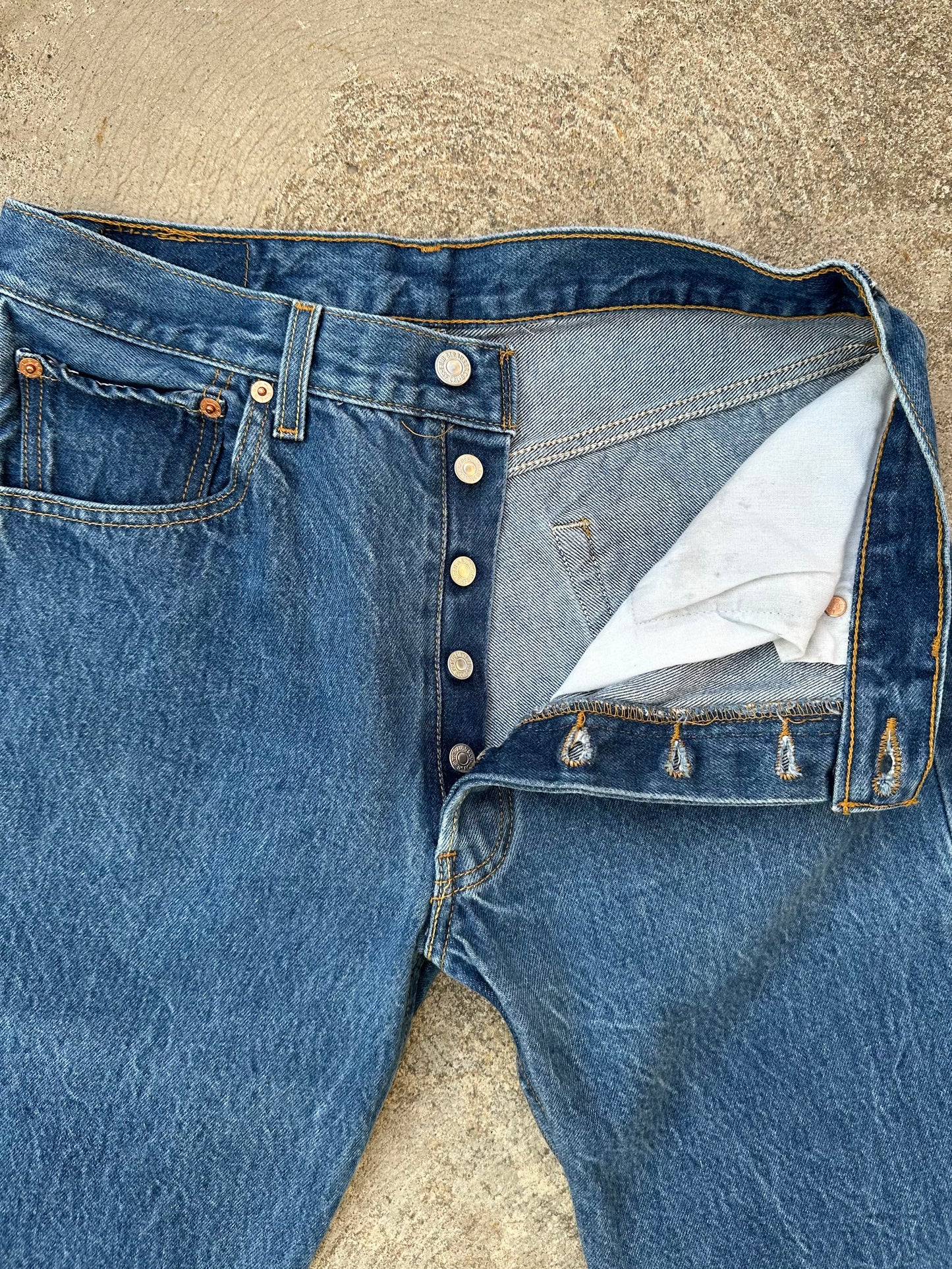 Y2K Levi’s 501 STF Denim Jeans (Men’s 31x28 / Women’s 29)