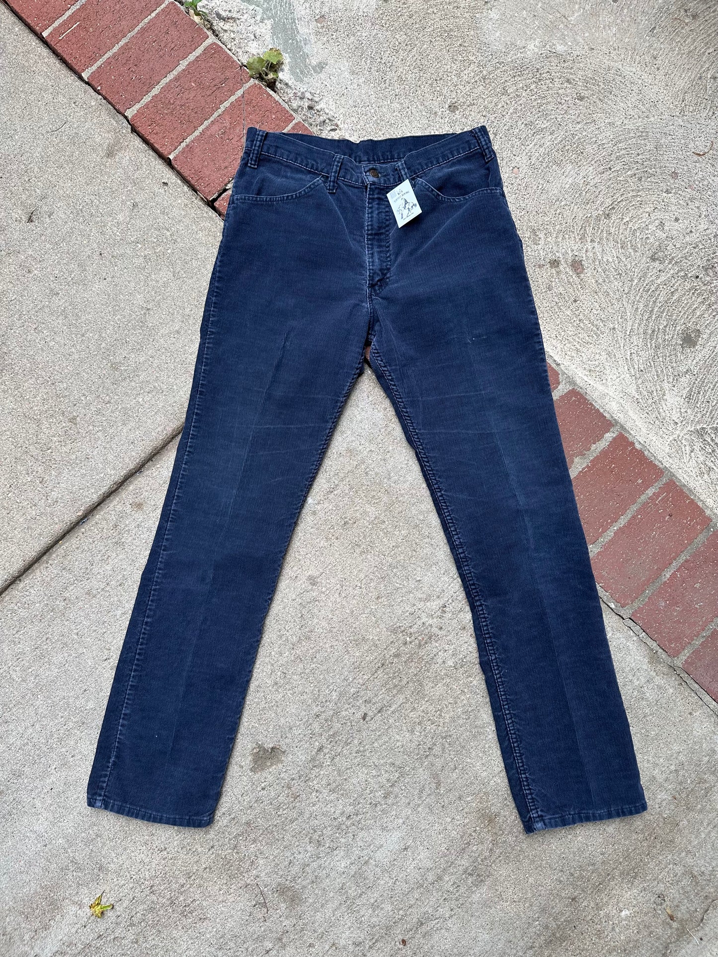 80’s Levi’s 519 “Californian” Corduroy White Tab Pants (30x 32)