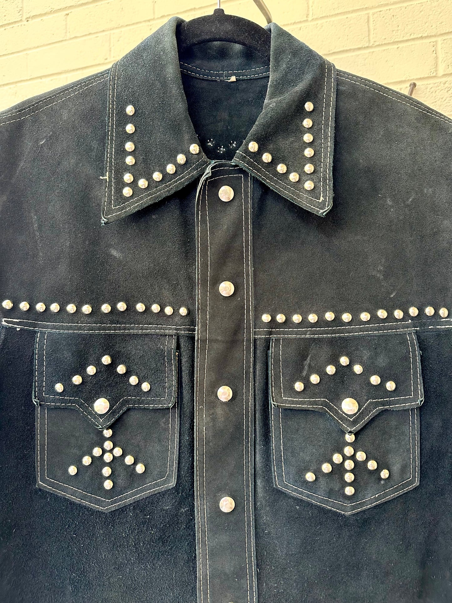 60’s Roncelli Style Studded Cowhide Suede Western Cutoff Overshirt (Men’s L)