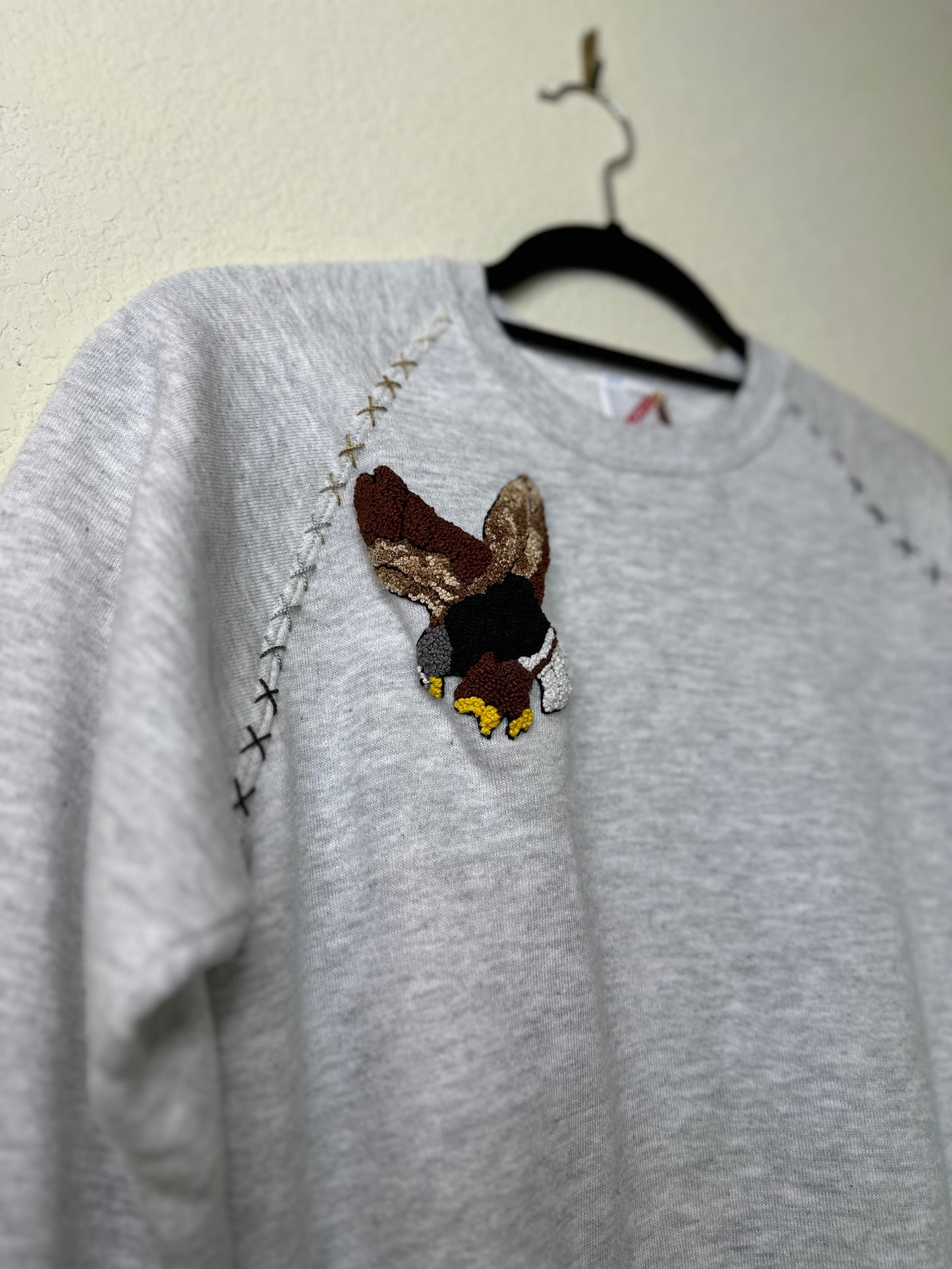 MCA VINTAGE REVIVAL: 80’s Raglan Hand Embroidered Eagle Sweatshirt (Women’s XS/S)