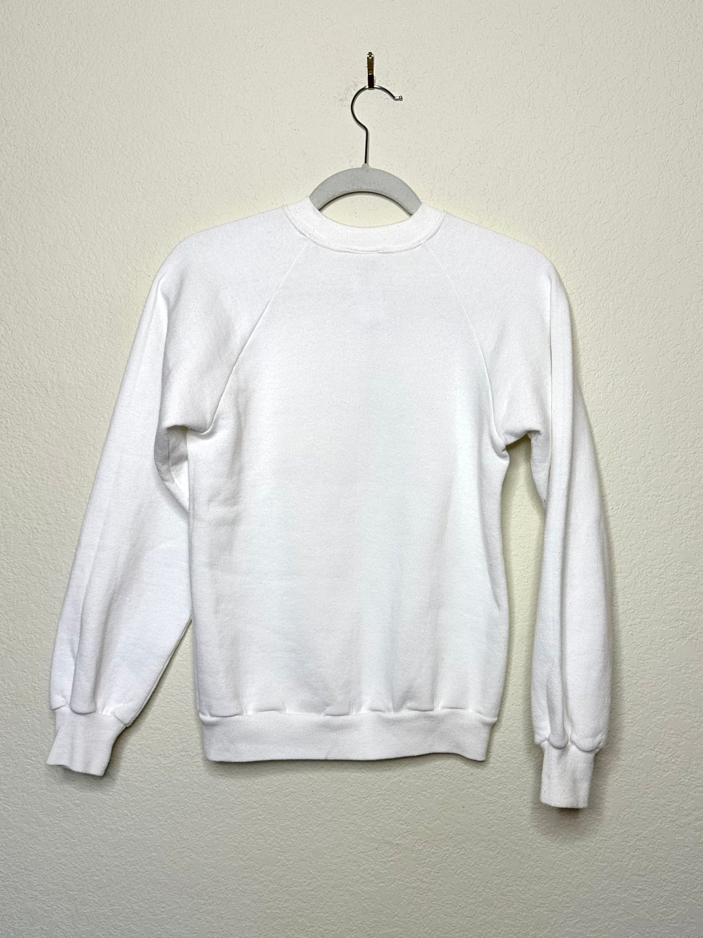 80’s Yellowstone National Park Raglan Sweatshirt (Women’s XS/S)