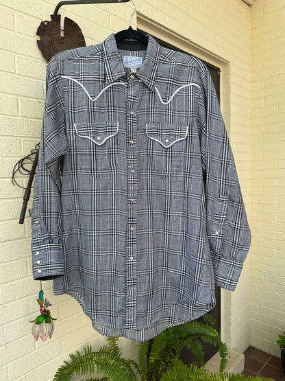 70’s Rockmount Ranchwear “Mountain Shadows” Pearl Snap Shirt (Unisex M/L)