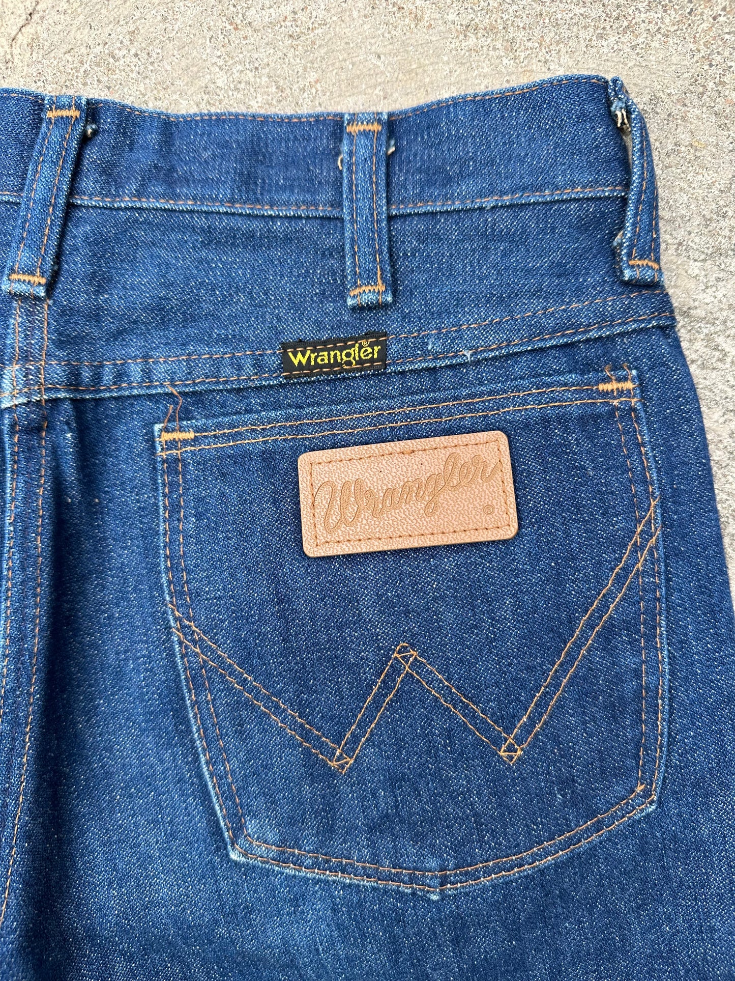 70’s Wrangler Indigo No Fault Denim Boot Flare Jeans (Men’s 28x28/Women’s 26)