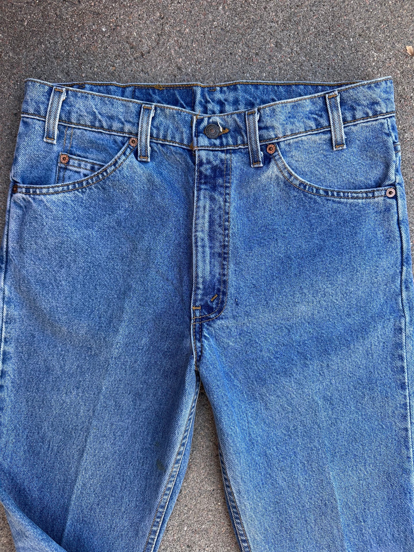90’s Levi’s 517 Orange Tab USA Jeans (Men’s 32x29.5 / Women’s 29/30)