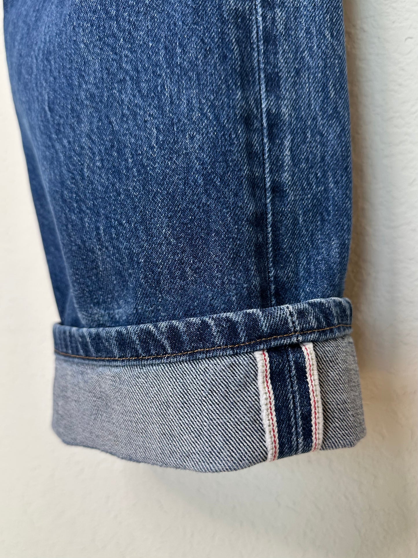60’s Model - 90’s Vintage LEVI’S Big E 501 Redline Selvedge Jeans USA (33x31.5)