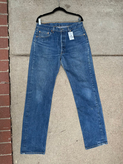 90’s Levi’s 501xx Distressed Jeans (Men’s 34x34 / Women’s 32)