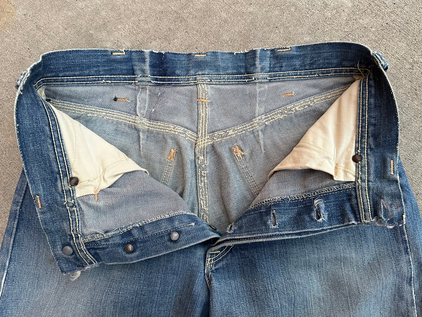 RARE 40’s Key Donut Button Half Selvedge Denim Jeans (32x34)