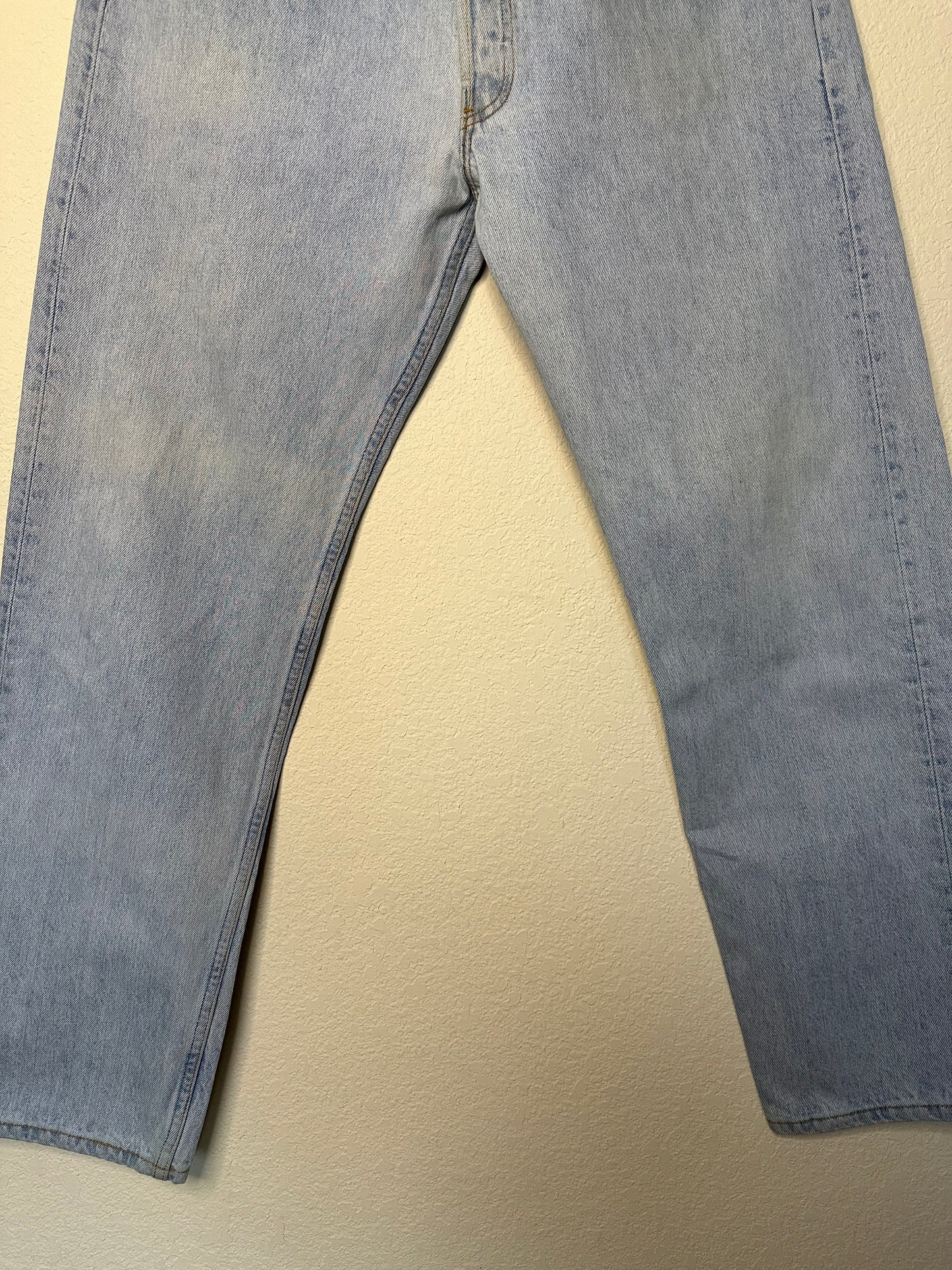 90’s Levi’s 501 USA Jeans (36x31)