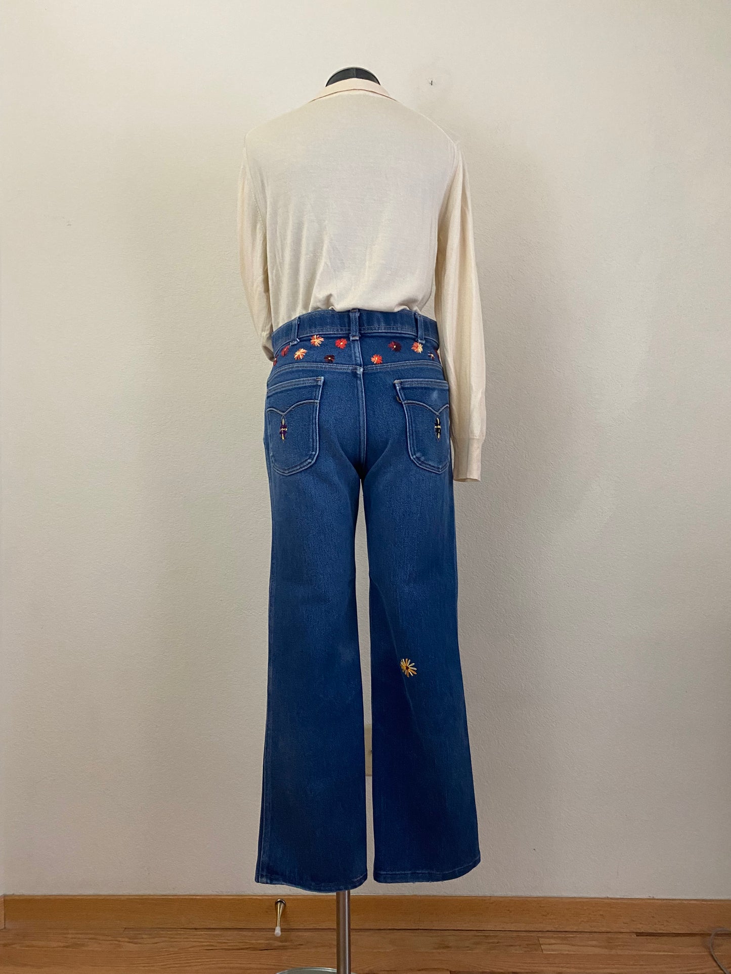 MCA Vintage Revival: 70’s Levi’s Bootcut Western Hand Embroidered Jeans (Modern 6/8)