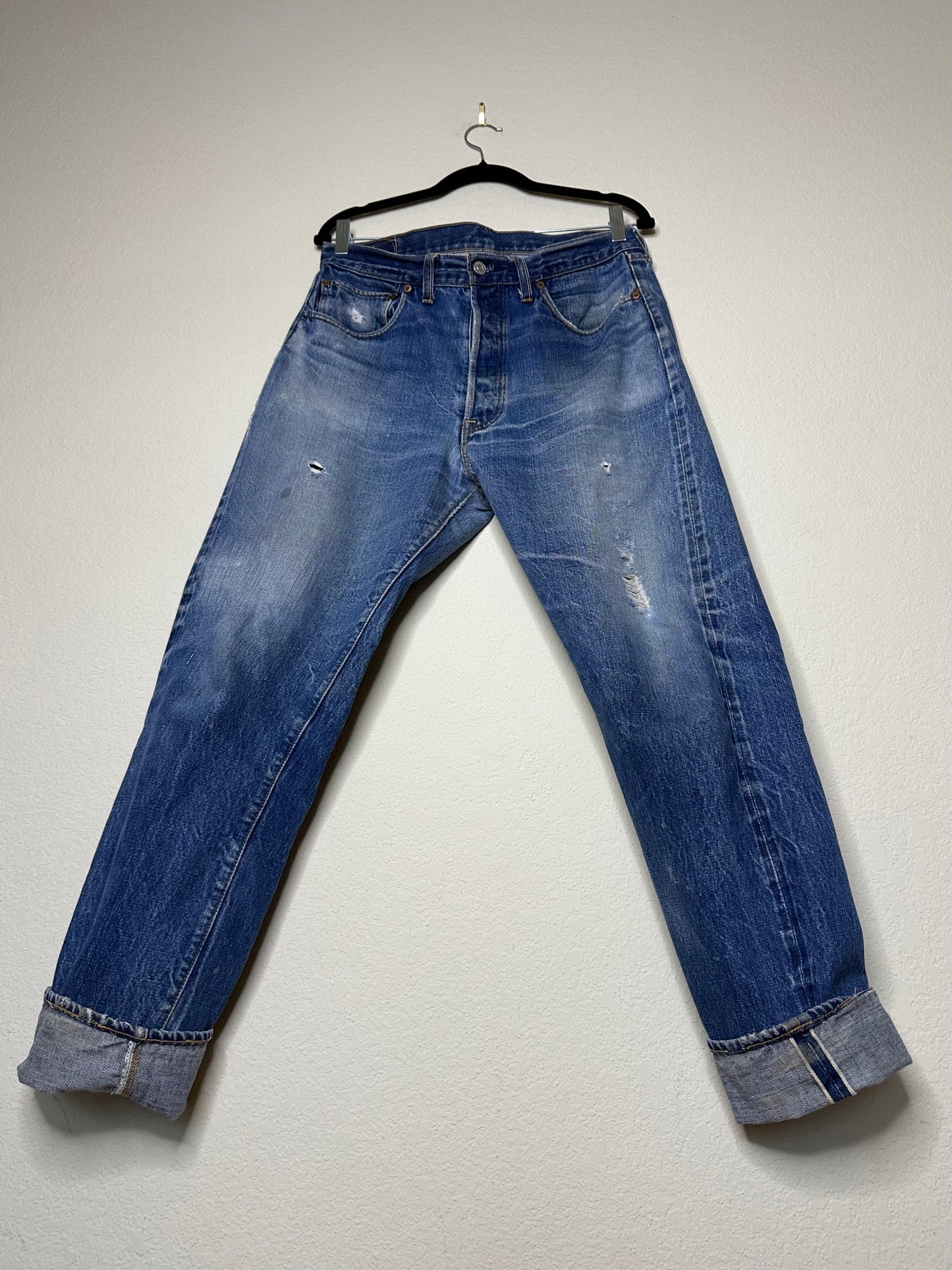 60’s Vintage Levi’s 501 “BIG E” Selvedge Jeans Button #6 USA (34x32)