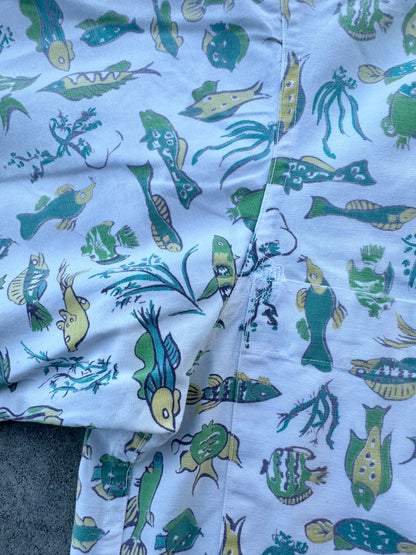 50’s Handmade Fish Printed Cotton Casual Shirt (Unisex S)