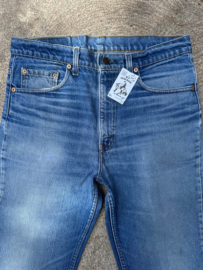80’s Levi’s 517 Boot Cut Jeans USA (Men’s 33x33 / Women’s 31)